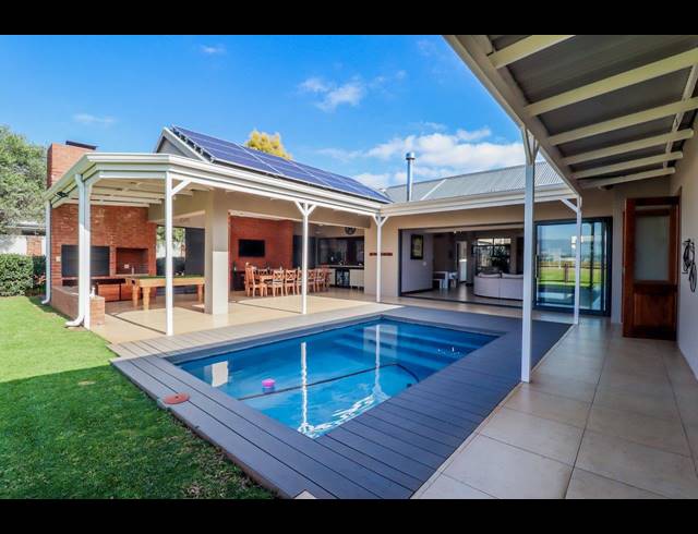 4 BEDROOM HOUSE SOLD IN THE COVES